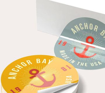 Round glossy stickers with full colour printing