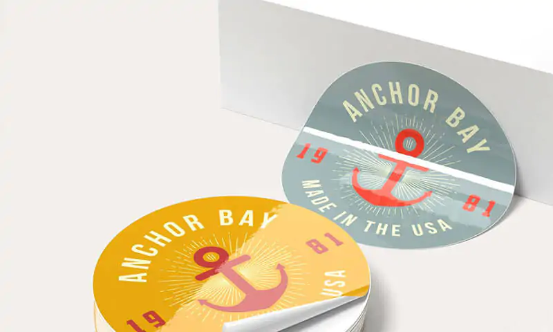 Round glossy stickers with full colour printing