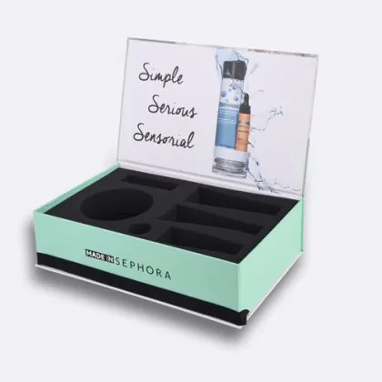 Hinged cosmetic gift box with elastic closure that says sephora