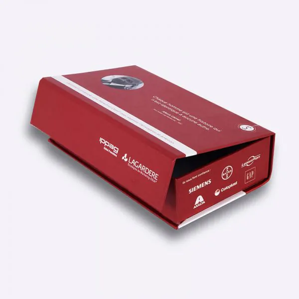 personalised-printed-magnetic-gift-box Burgundy matt laminated magnetic closure rigid presenttaion gift box
